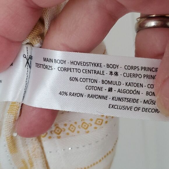 Ariat womans blouse, Nwot,  size xsmall - Picture 3 of 6